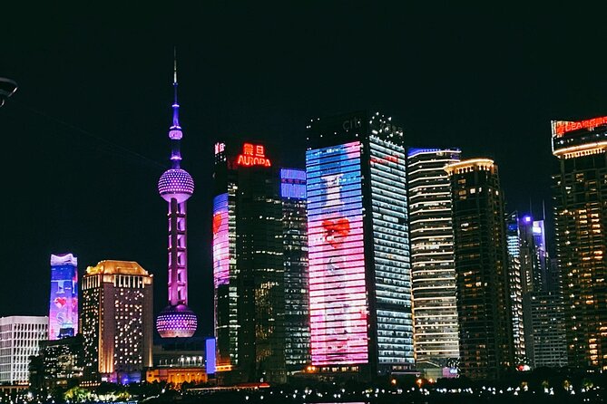 Shanghai Night River Cruise and Light Tour With Yuyuan Bazaar - Meeting and Pickup