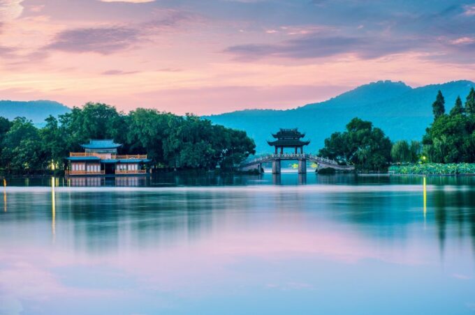 Shanghai: Private Guided Tour to Hangzhou by Bullet Train - Customer Feedback