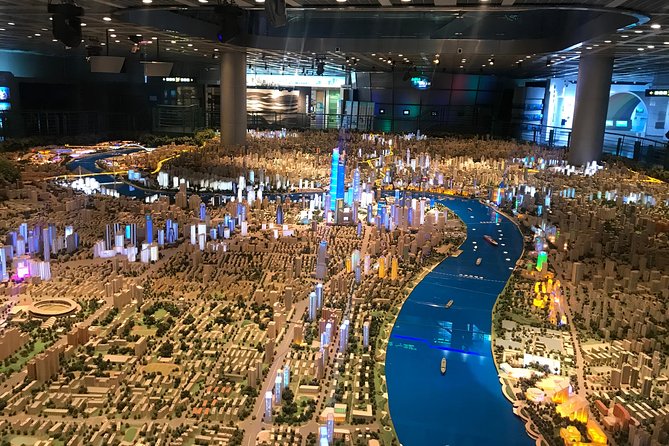 Shanghai Private Tour of Must-See Attractions Including Oriental Pearl Tower, - Accessibility