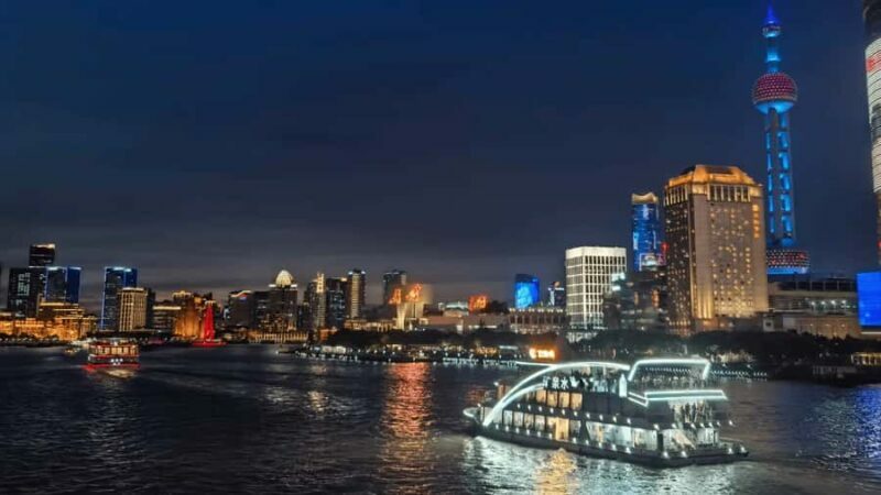 Shanghai: The Bunds Iconic Views by Luxury Night Cruise - An Overview of the Experience