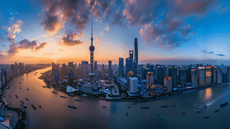 Shanghai: Top 5 Highlights + Bargaining in the Market - Ascending Shanghai Tower