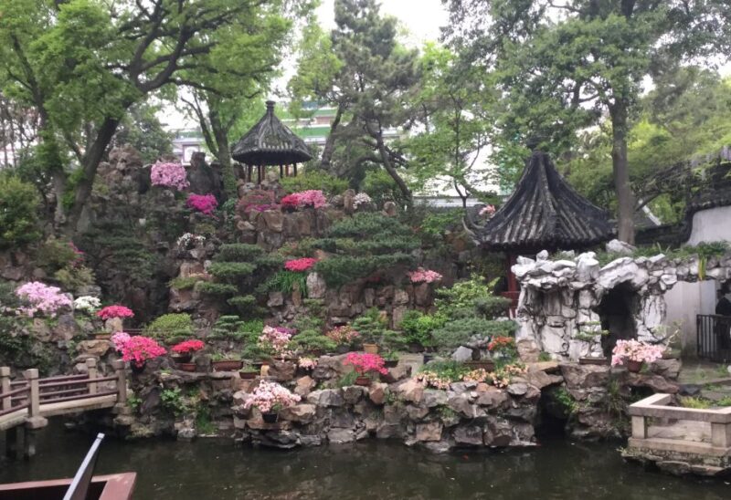 Shanghai: Ultimate All-Inclusive Customized Layover Tour - Yuyuan Garden and Temple