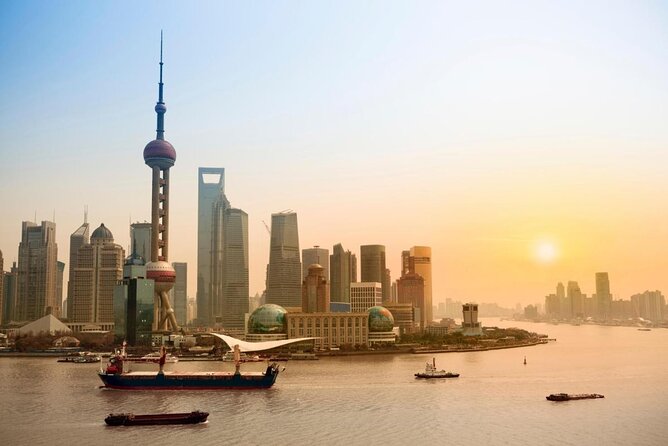 Shanghai VIP Night Cruise With Private Yacht and Dinner Option - Key Points