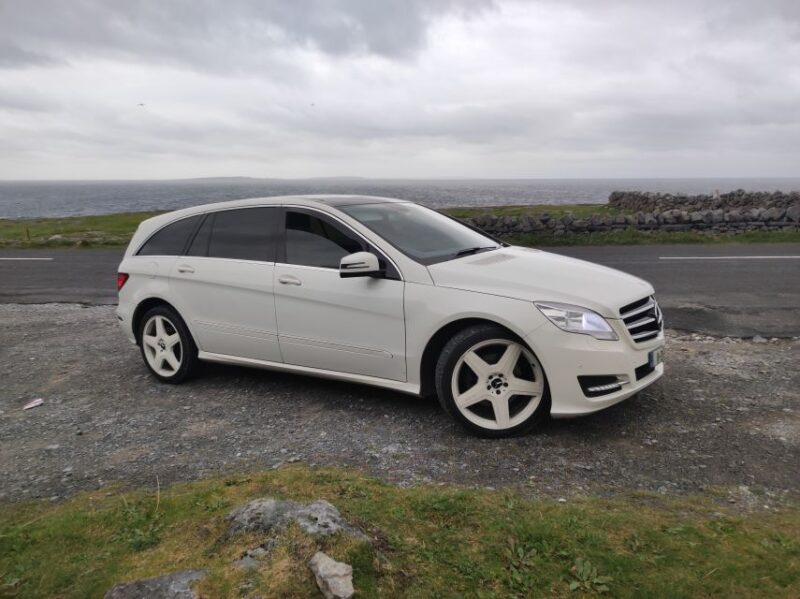 Shannon Airport to Dingle | Private Transfer & Car Service - Driver and Experience