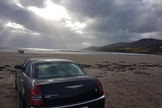 Shannon Airport to Galway City, Private Chauffeur Transfer . Premium Sedan - Service Pickup and Drop-off
