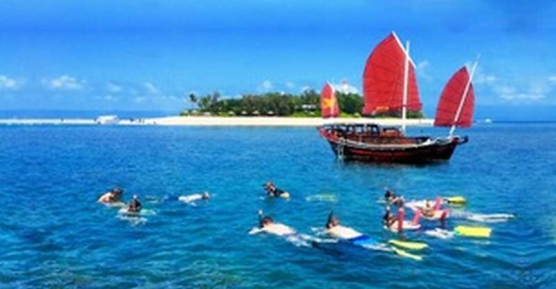 Shaolin Private Charter Low Isles - Sailboat Cruise on Junk Boat