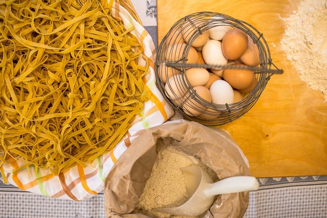 Share Your Pasta Love: Small Group Pasta and Tiramisu Class in Asti - Beverages and Aperitivo