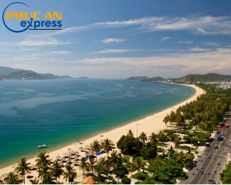 Shared Bus Transfer Between Saigon and Nha Trang City - Stay Connected