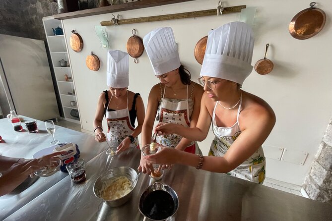 Shared Cooking Class With Garden Visit in Sorrento - Key Points