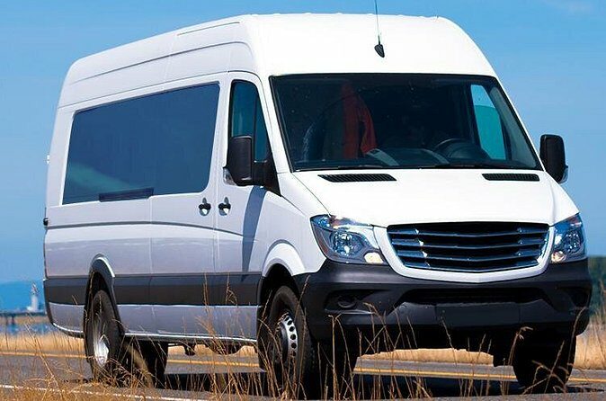 Shared Departure Transfer: Hotel to Los Cabos International Airport - Who Will Love This Service?