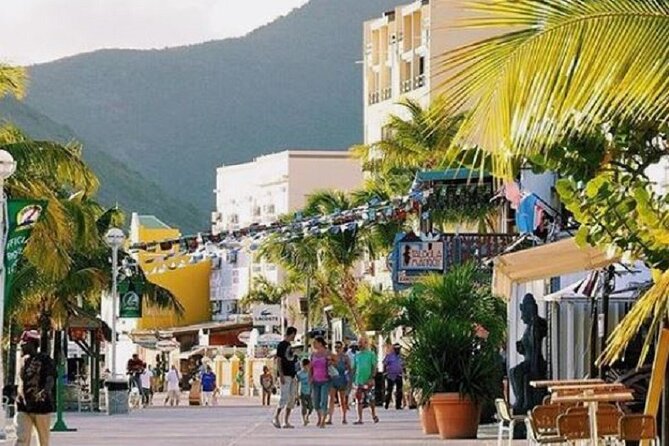 Shared Departure Transfer: Hotel to St Maarten Airport - Reliability and Punctuality