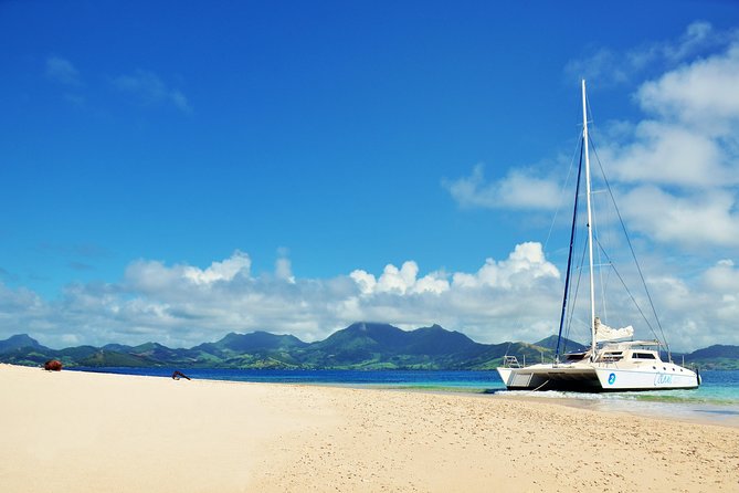 Shared EAST Cruise - Ile Aux Cerfs : Full Day Catamaran Cruise - Snorkeling Equipment