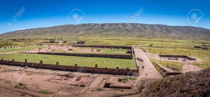 Shared Guided Tour of the Tiwanaku Ruins - Explore Tiwanaku Ruins