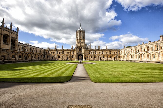 Shared | Oxford Uni Walking Tour W/Opt New College Entry - Tour Duration and Group Size