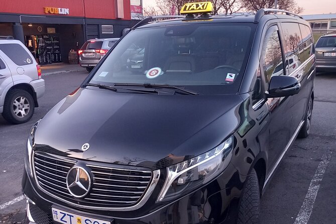 Shared Ride To Airport - From Your Hotel Without Changing Car - Confirmation and Cancellation Policy
