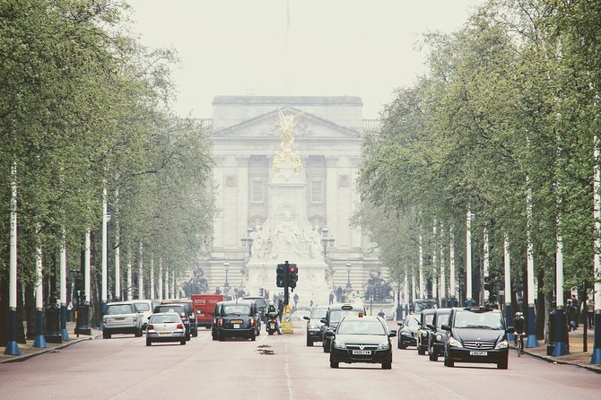 Shared Shuttle London Arrival Transfer - Airport to Hotel / Accommodation - Booking and Confirmation