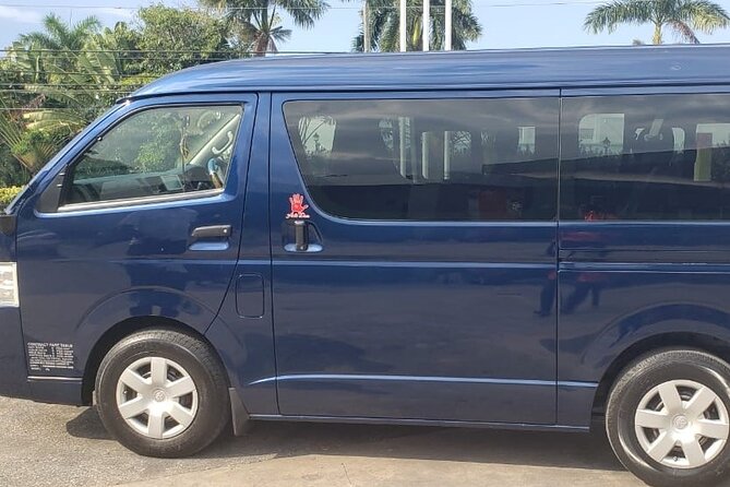 Shared Shuttle Transfer to Montego Bay Airport - Accessibility and Amenities
