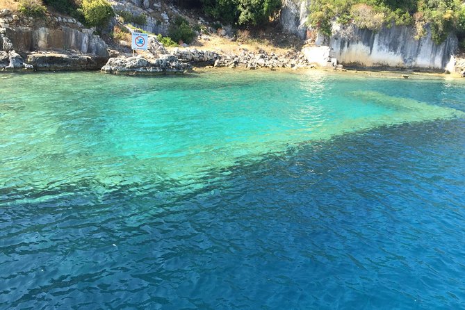 Shared Sunken City of Kekova Boat Tour Including Lunch - Traditional Wooden Boat