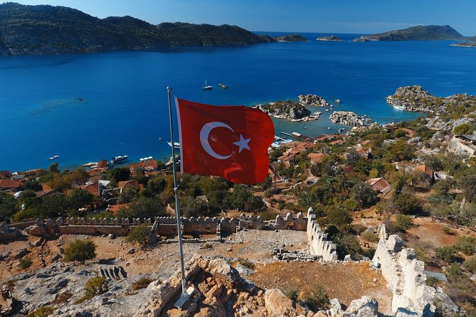 Shared Sunken City of Kekova Boat Tour Including Lunch - Swimming in Turquoise Waters