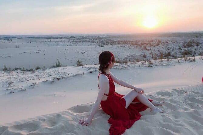 Shared Sunrise or Sunset Jeep Tour in Mui Ne - Exploring Mui Ne in a Jeep: What to Expect