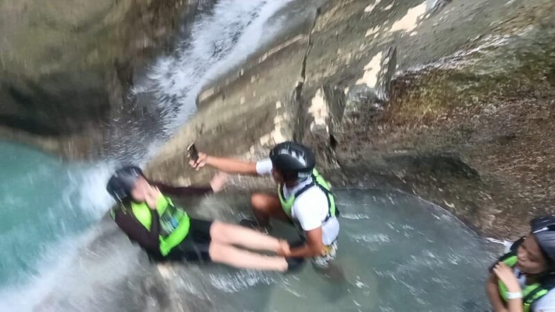Shared Tour: Moalboal Snorkeling Adventure & Canyoneering - Key Points