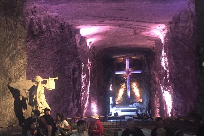 SHARED Tour to the Laguna De Guatavita and Salt Cathedral of Zipaquirá - Traveler Experiences and Reviews
