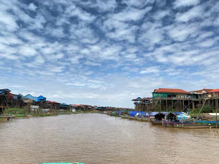 Shared Tours to Sunset at Kompong Khleang Floating Village - Unique Features of Kompong Khleang