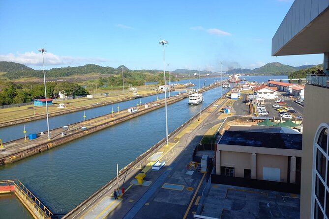 Shared Transfer From Tocumen Airport to Panama City Downtown - Key Points