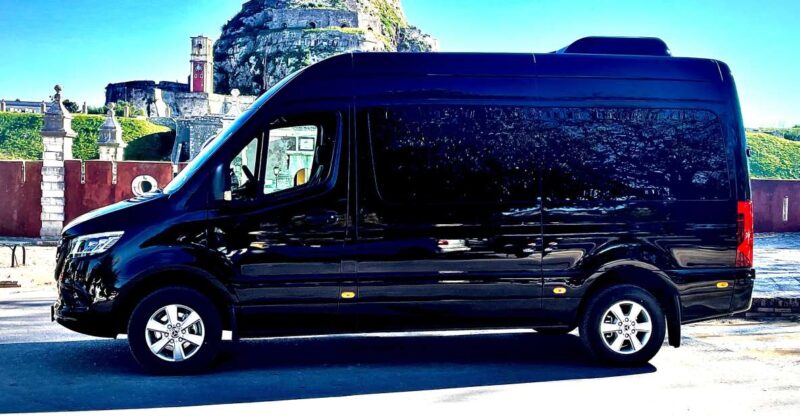 Shared Transfer: Hotel to Corfu Airport - Travel Comfort