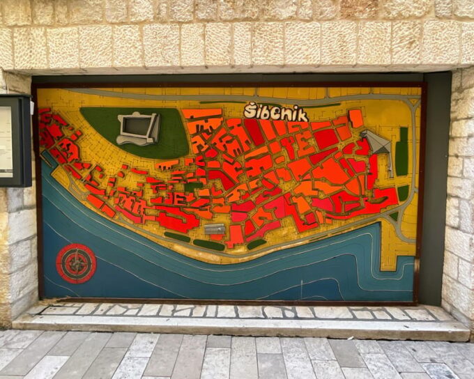 Shared Walking Tour Visit to Sibenik With Licensed Guide - Discovering Historic Landmarks
