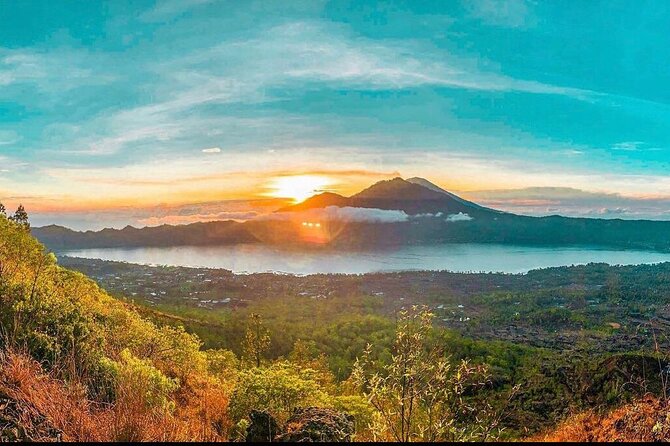 Sharing Mount Batur Sunrise Trekking Guide Pick Up and Drop Off - Preparation and Packing Tips