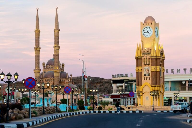 Sharm: Al Sahaba Mosque & Naama Bay Private Guided Tour - Al Sahaba Mosque