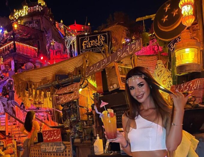 Sharm El Sheikh: Farsha Cafe Private Transportation - Scenic Views and Atmosphere
