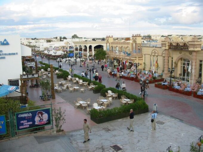 Sharm El Sheikh: Private City Highlights Tour & Parasailing - Frequently Asked Questions