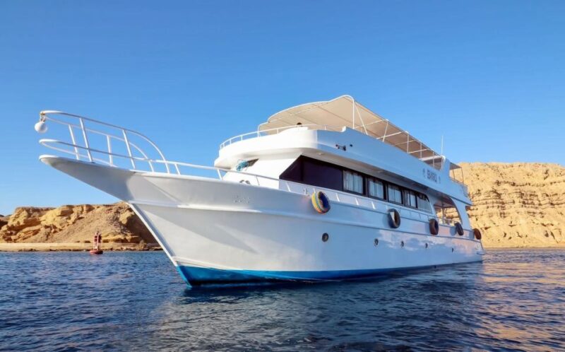 Sharm El Sheikh: Private Yacht for Small Group - Included Services