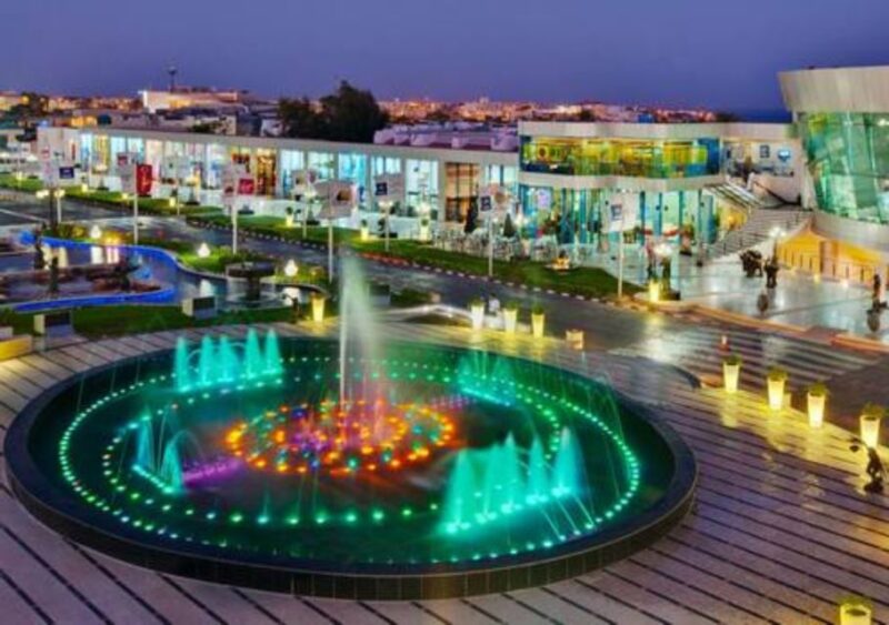 Sharm El Shiekh: Private Transfer to Soho Square & Ice Bar - Entertainment and Dining Options