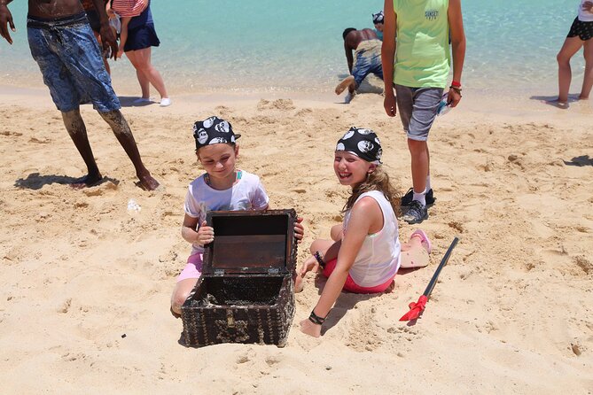Sharm: Pirates Sailing Boat Ras Mohammed & White Island and Lunch - Pickup and Transportation Details