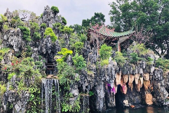 Shawan Old Town and Baomo Garden Private Day Tour in Guangzhou - Discovering Baomo Garden