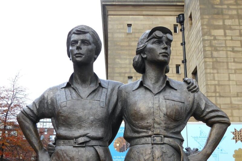 Sheffield: Self-Guided City Sightseeing Treasure Hunt - Ticket Requirement and Game Duration
