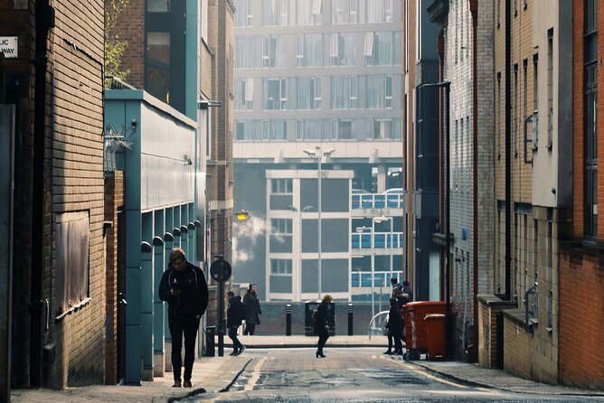 Sheffield Tour App, Hidden Gems Game and Big Britain Quiz (1 Day Pass) UK - Exploring Sheffields Hidden Gems