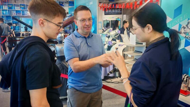 Shenzhen: Hands-On Robotics Experience - Robot Dogs & AI Art - Hands-On Robotics: Control Robots and Meet Humanoids
