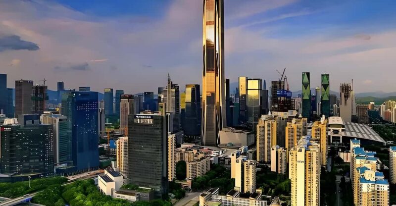 Shenzhen: Tallest Building With Luxury Meal on Highest Floor - Dining at Dizzying Heights