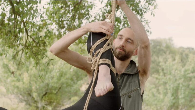 Shibari on the Beach! - Learning Fundamentals