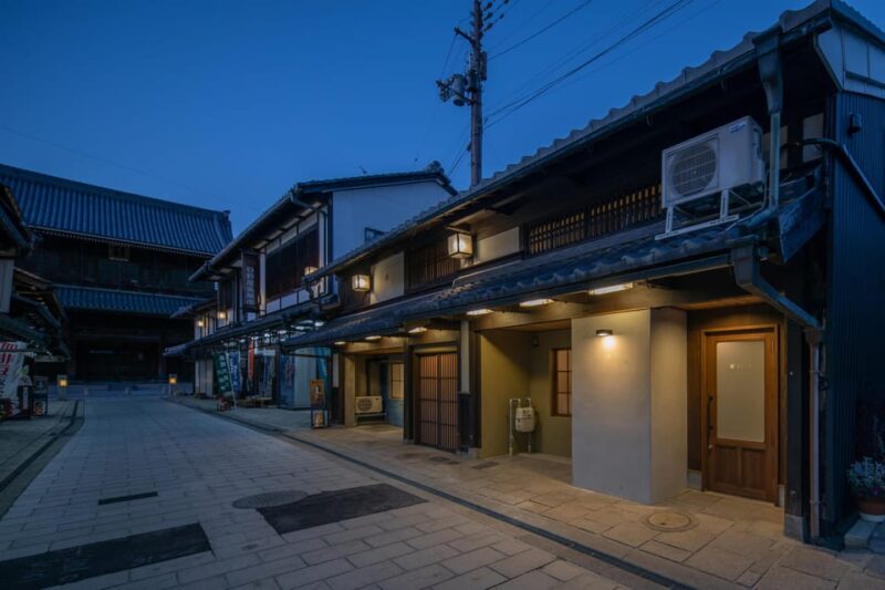 Shiga Nagahama: the Origin of Funasushi Paired With Sake - Cozy Machiya Bar Ambiance