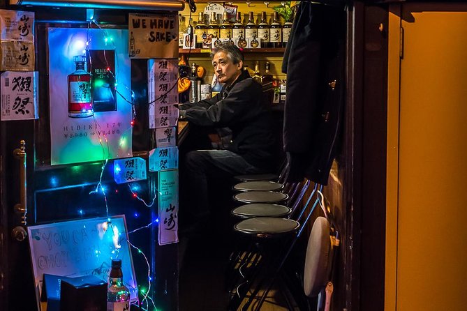 Shinjuku Golden Gai Food Tour - Getting to the Meeting Point