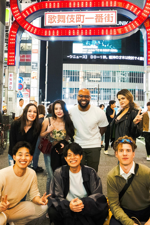 Shinjuku: Local Bar Hopping Tour in Tokyo - Inclusions and Amenities