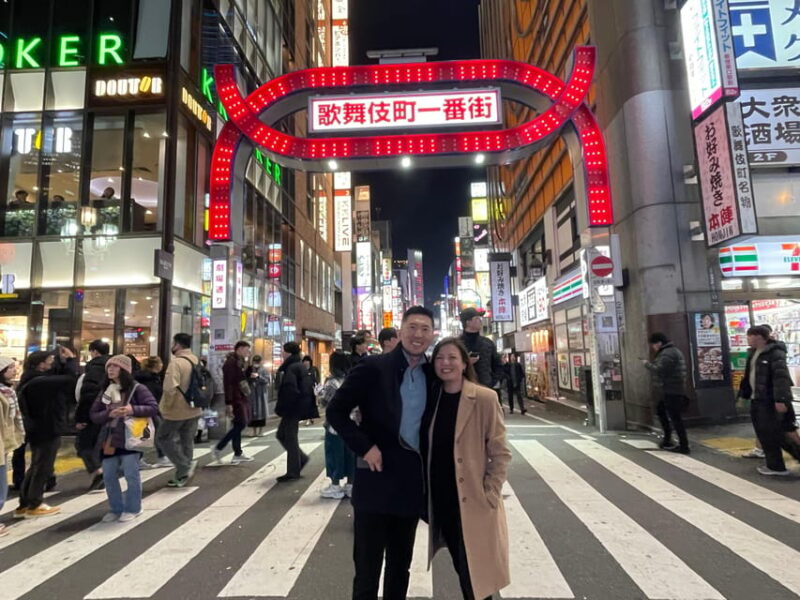 Shinjuku Night: Izakaya Dinner & Kabukicho Red Light Distric - Dinner and Drinks at Izakayas