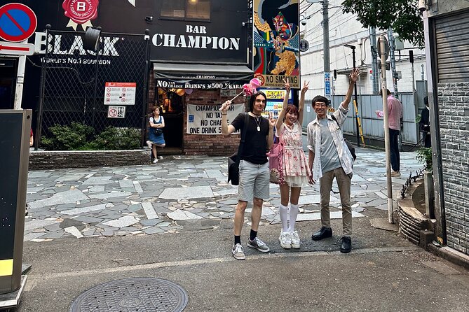 Shinjuku Nightlife Tour - Exploring Shinjukus Nightlife