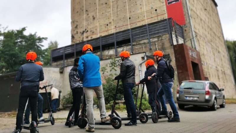 Shipyard Solidarity Electric Scooter Guided Tour - Key Points