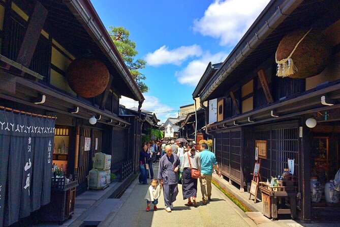 Shirakawa-Go and Hida-Takayama Private Day Trip From Nagoya - Tour Participation